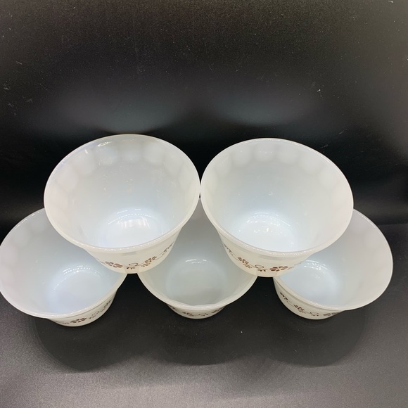 Set of 5 Vintage DYNAWARE Custard cups/bowls - Picture 2 of 6